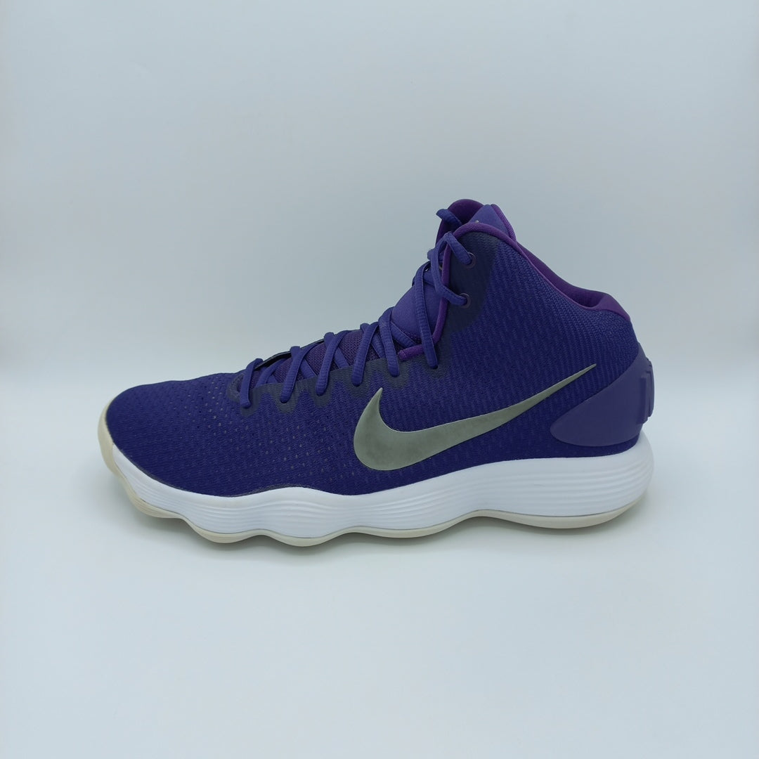 Nike (Size Pk 13)