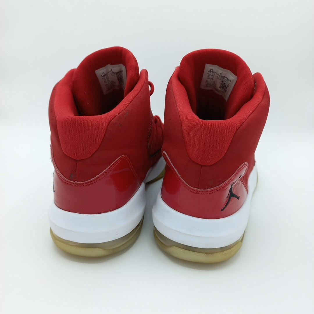 Air Jordan (Size Pk 10.5)